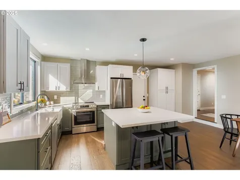 8409 SW Jamieson Road Portland OR 97225