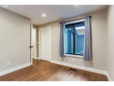 8409 SW Jamieson Road Portland OR 97225