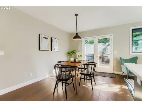 8409 SW Jamieson Road Portland OR 97225