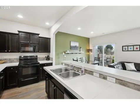12881 NE 56th Street Vancouver WA 98682