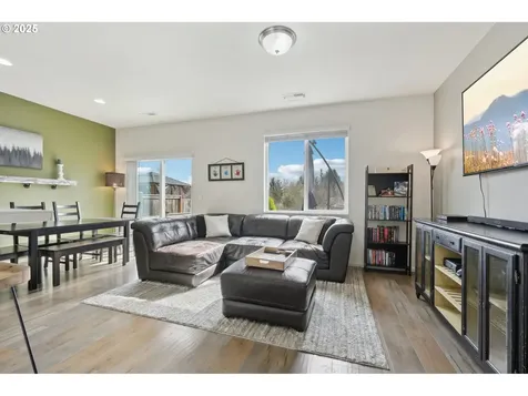 12881 NE 56th Street Vancouver WA 98682