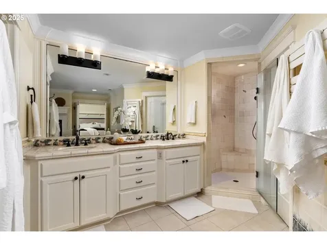 3207 NW Pennington Place Portland OR 97229