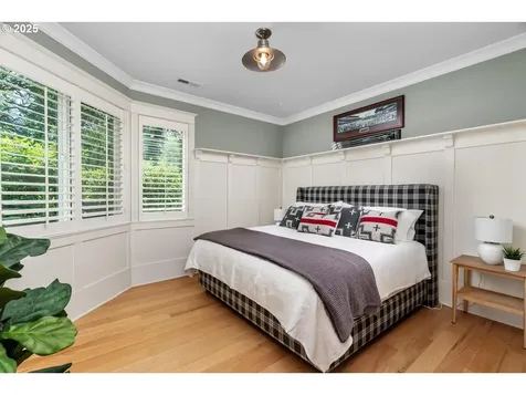 3207 NW Pennington Place Portland OR 97229