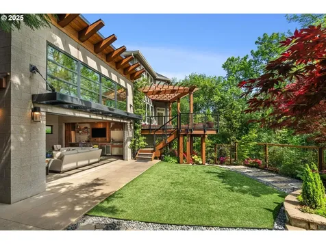 3207 NW Pennington Place Portland OR 97229