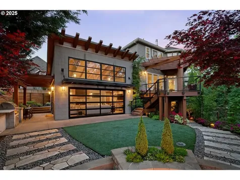 3207 NW Pennington Place Portland OR 97229