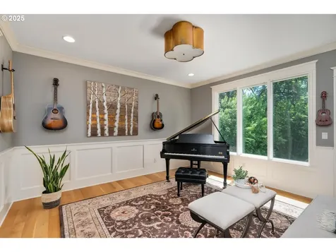 3207 NW Pennington Place Portland OR 97229