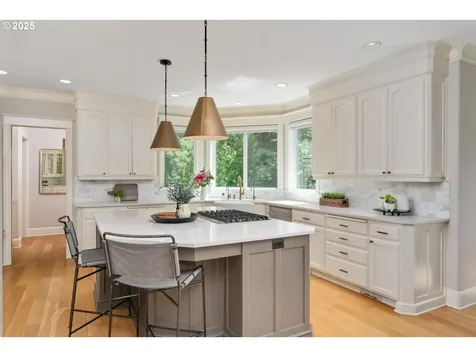 3207 NW Pennington Place Portland OR 97229