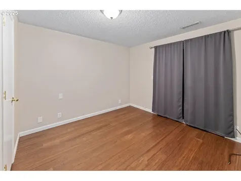1500 Norkenzie Road Eugene OR 97401