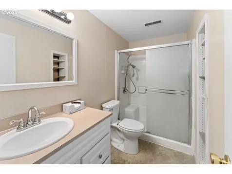 1500 Norkenzie Road Eugene OR 97401