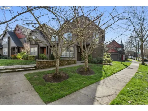 798 NE 72nd Avenue Hillsboro OR 97124