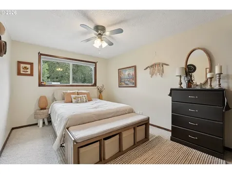 16660 SE Valley View Road Milwaukie OR 97267