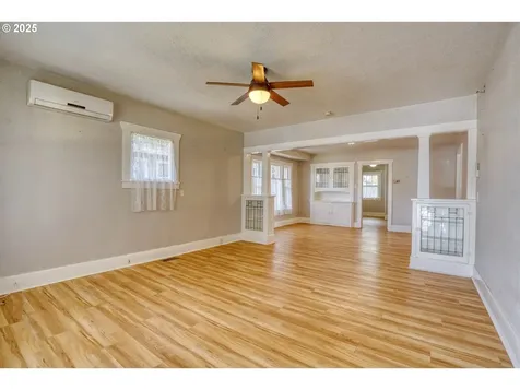 1206 E 9th Street The Dalles OR 97058