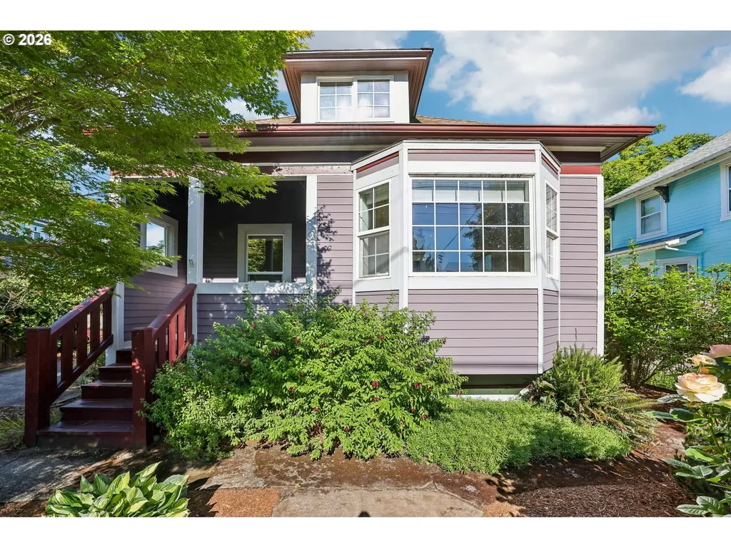 5325 N Montana Avenue Portland OR 97217