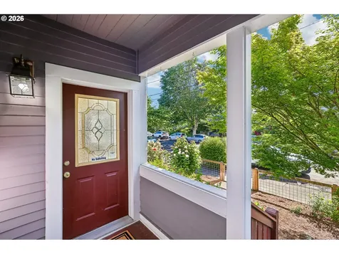 5325 N Montana Avenue Portland OR 97217