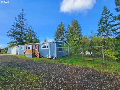 990 E 2nd Street Coquille OR 97423