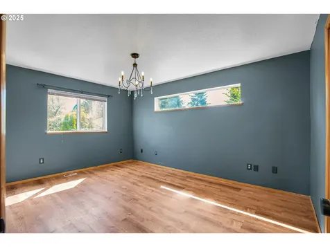 10508 NE Skidmore Street Portland OR 97220