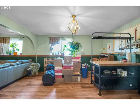 10508 NE Skidmore Street Portland OR 97220