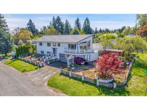 10508 NE Skidmore Street Portland OR 97220