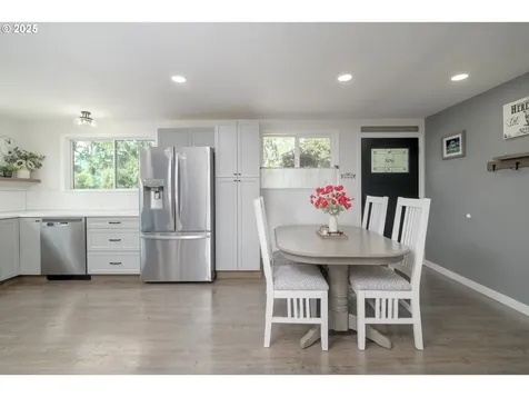 35443 Wiley Lane Astoria OR 97103