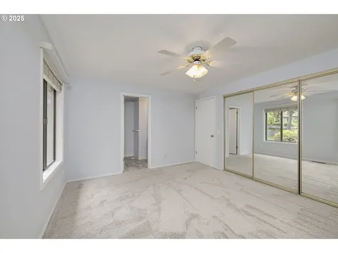 11705 SW Wilkens Lane Beaverton OR 97008