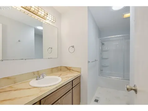 11705 SW Wilkens Lane Beaverton OR 97008