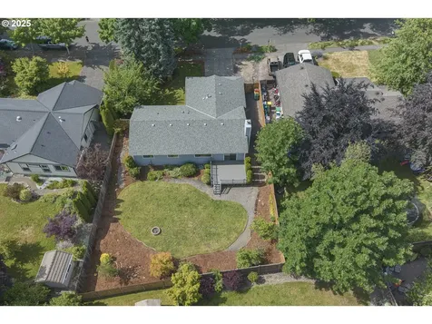 11705 SW Wilkens Lane Beaverton OR 97008