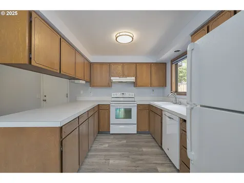 11705 SW Wilkens Lane Beaverton OR 97008