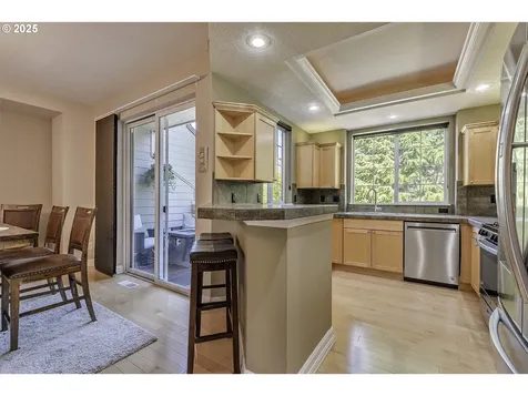 1613 NE Ashberry Drive Hillsboro OR 97124