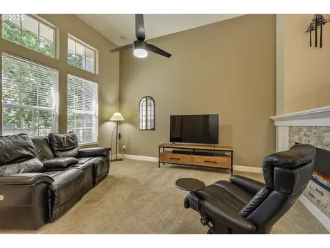 1613 NE Ashberry Drive Hillsboro OR 97124