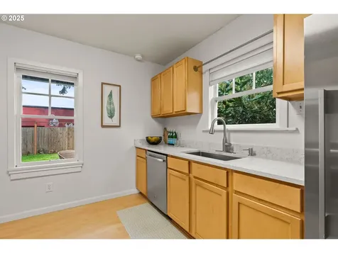 5433 NE 31st Avenue Portland OR 97211