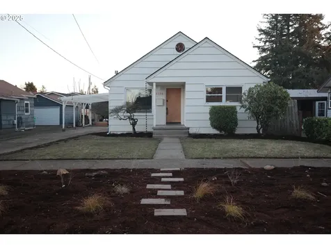 7524 NE Morris Street Portland OR 97213