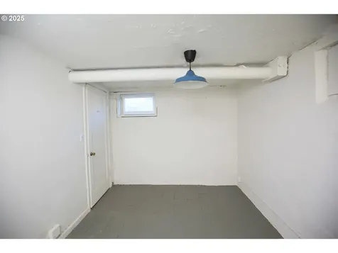 7524 NE Morris Street Portland OR 97213