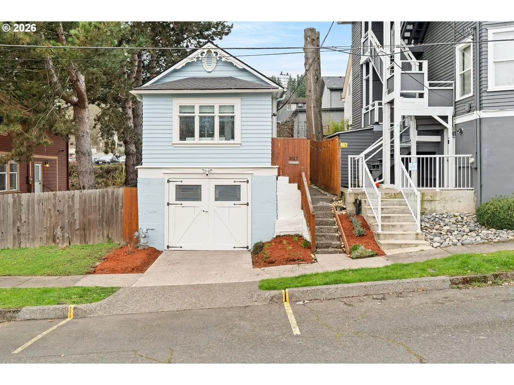 3017 S Water Avenue Portland OR 97201