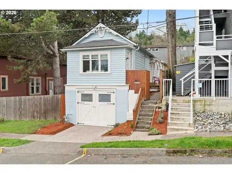 3017 S Water Avenue Portland OR 97201