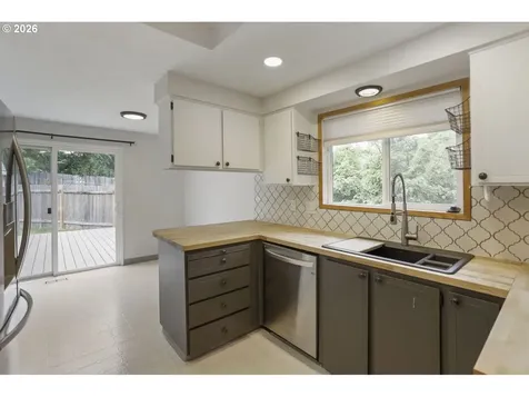 3034 SE Timberlake Drive Hillsboro OR 97123