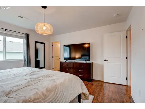 101 Leif Drive Kelso WA 98626