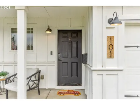 101 Leif Drive Kelso WA 98626