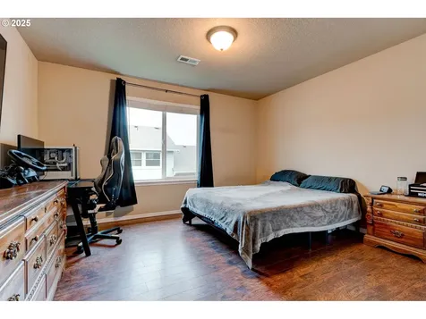 101 Leif Drive Kelso WA 98626