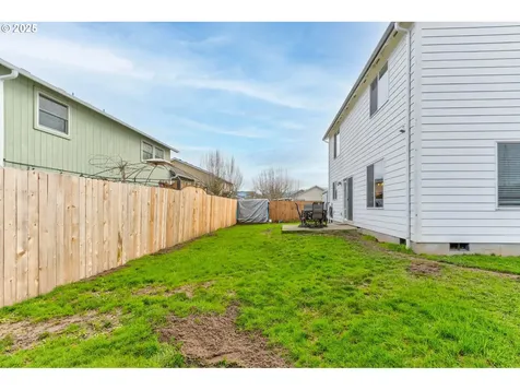 101 Leif Drive Kelso WA 98626