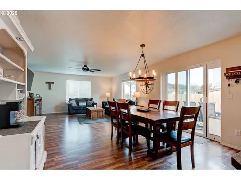 101 Leif Drive Kelso WA 98626