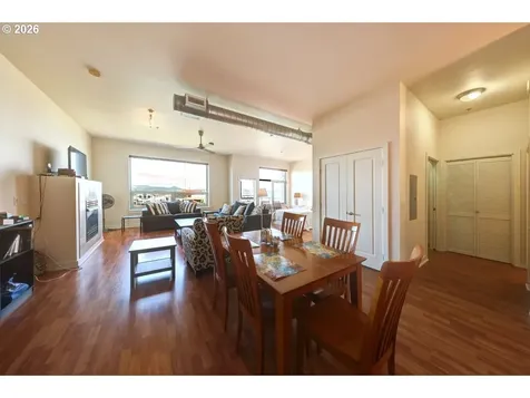 3990 Abbey Lane Astoria OR 97103