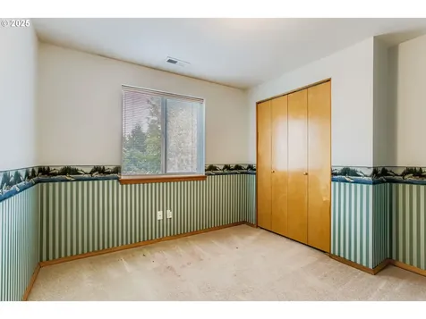1744 N 10th Street Washougal WA 98671