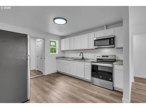 370 NW Yamhill Street Sheridan OR 97378