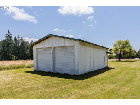 33872 Berg Road Warren OR 97053