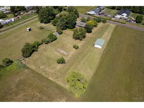 33872 Berg Road Warren OR 97053