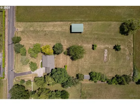 33872 Berg Road Warren OR 97053