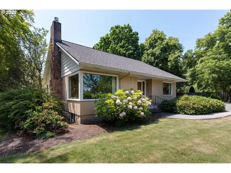 33872 Berg Road Warren OR 97053