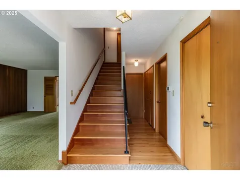 33872 Berg Road Warren OR 97053