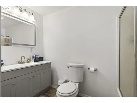 695 Glengary Loop Road Roseburg OR 97470