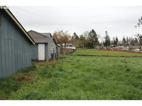 152 Randall Street Oregon City OR 97045